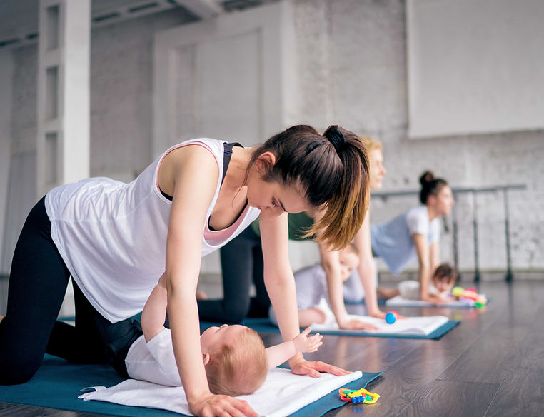 אימון יוגה עם תינוקות
